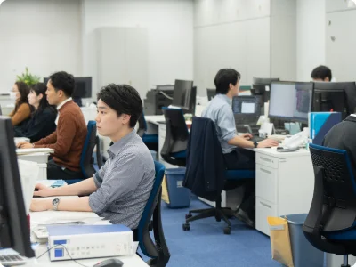 慶應義塾を構成する人々の様子