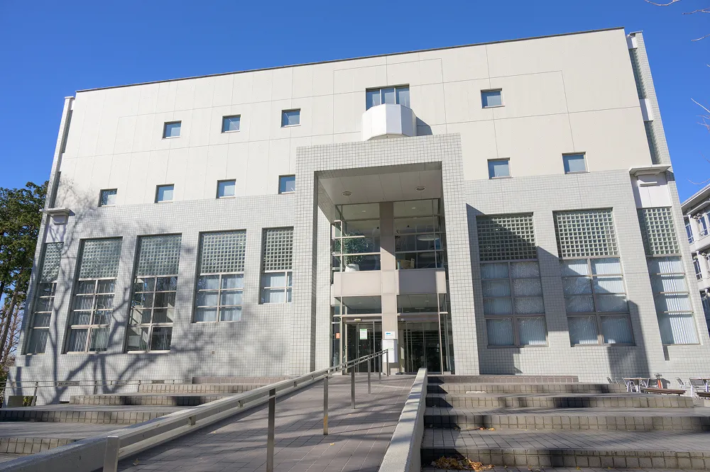 日吉キャンパス事務センター